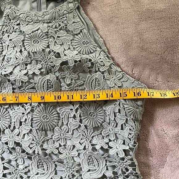 Lulu’s Sage Love Poem Lace Overlay Halter Mini Cocktail Dress Size Large - Picture 12 of 16